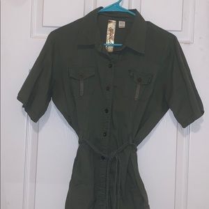 ARMY GREEN TOP W/ WAIST TIE